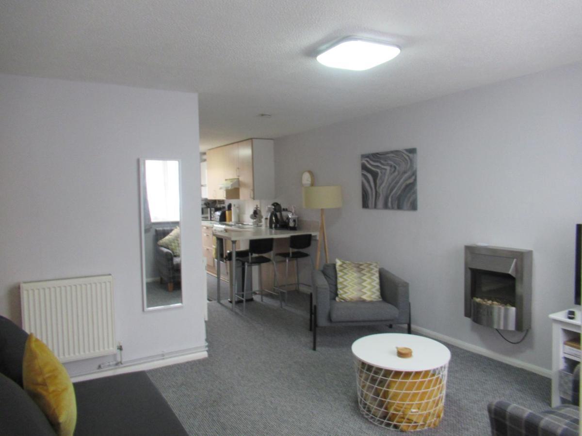 Bradley Stoke Self Contained Ground Floor Apartment Бристоль Экстерьер фото